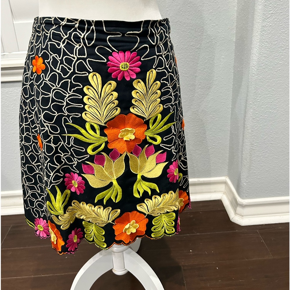 p.s.n.y. saman petite cotton
embroidered floral mini skirt Size 6P